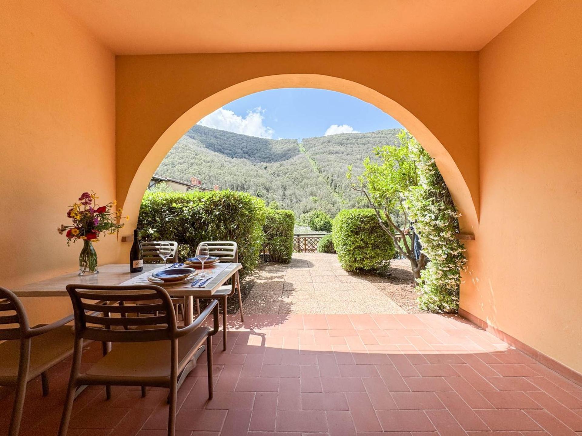Appartamenti Stefania A Borgo Alloro Casa Castagno Bagian luar foto